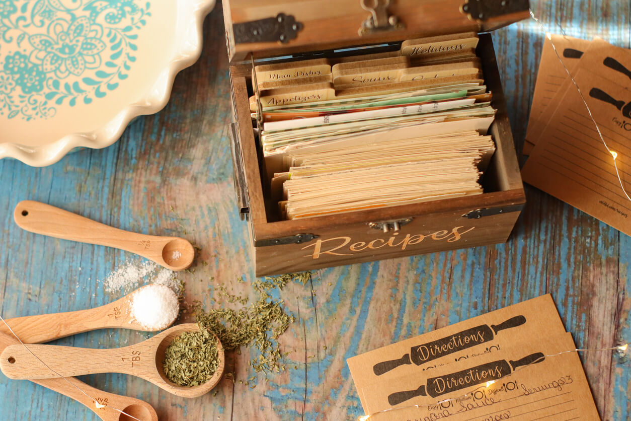 A recipe card box